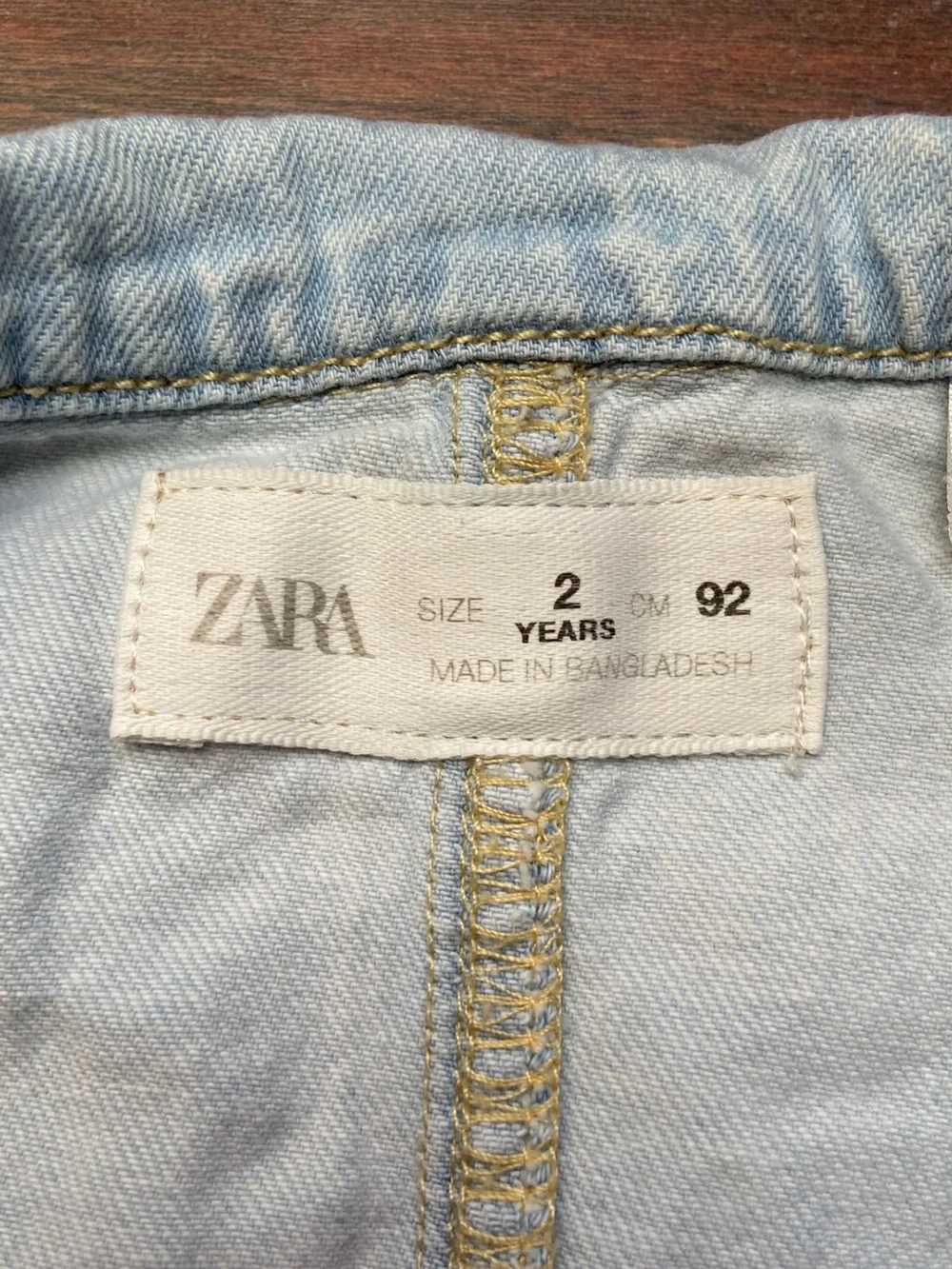 ZARA LIGHT WASH BLUE JEANS CROPPED TIE FRONT TOP GIRL 2y